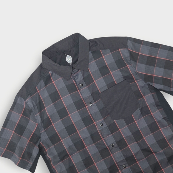 Club Ride Shirt Mens Medium Black Stripe Short Sleeve Button Up Outdoors Pocket - Picture 3 of 11